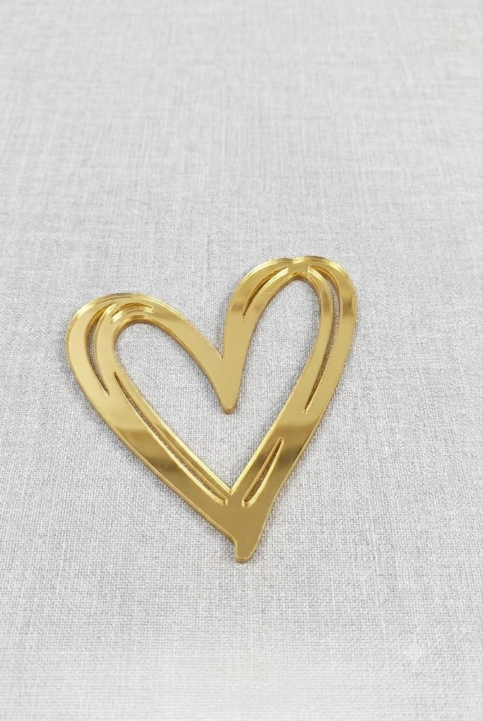 5 Pcs Golden Hearts Acrylic Cake Tags for Cake Decorating – Premium Romantic Cake Decorations