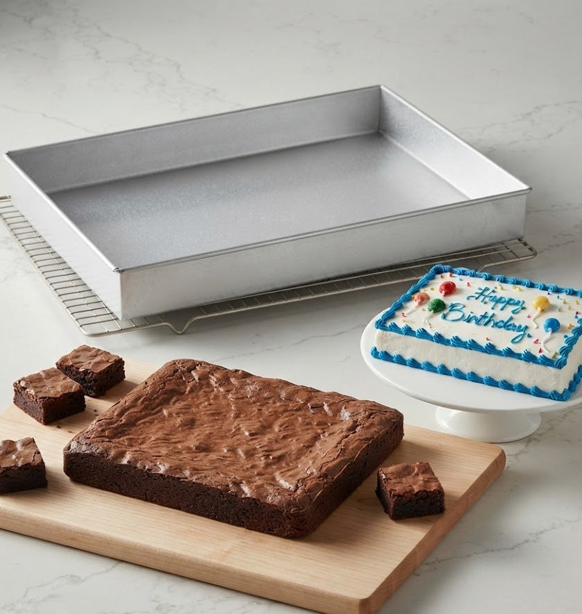 11 x 7 Inch Brownie Tray – Non-Stick Baking Tray for Brownies, Cakes & Dessert Bars