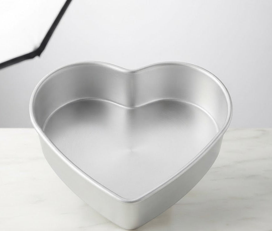 8 Inch Heart Cake Pan – Non-Stick Baking Pan for Heart-Shaped Cakes & Desserts8 Inch Heart Cake Pan – Non-Stick Baking Pan for Heart-Shaped Cakes & Desserts