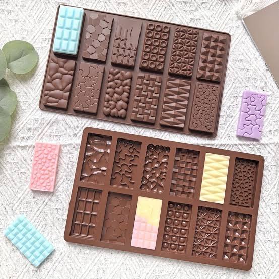 12 Cavity Chocolate Bar Mold