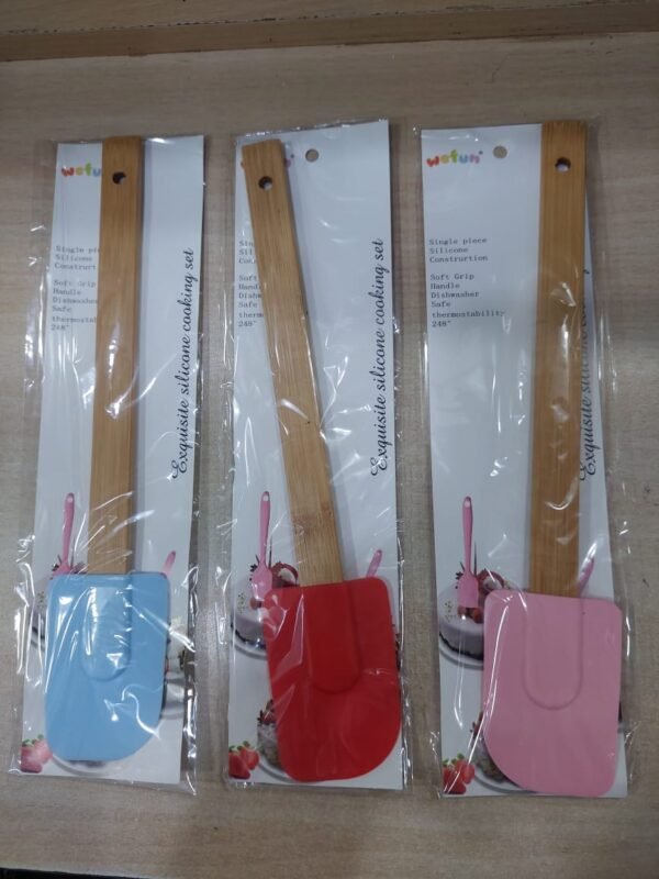 Wooden Handle Spatula
