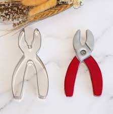 Pliers Steel Cookie Cutter